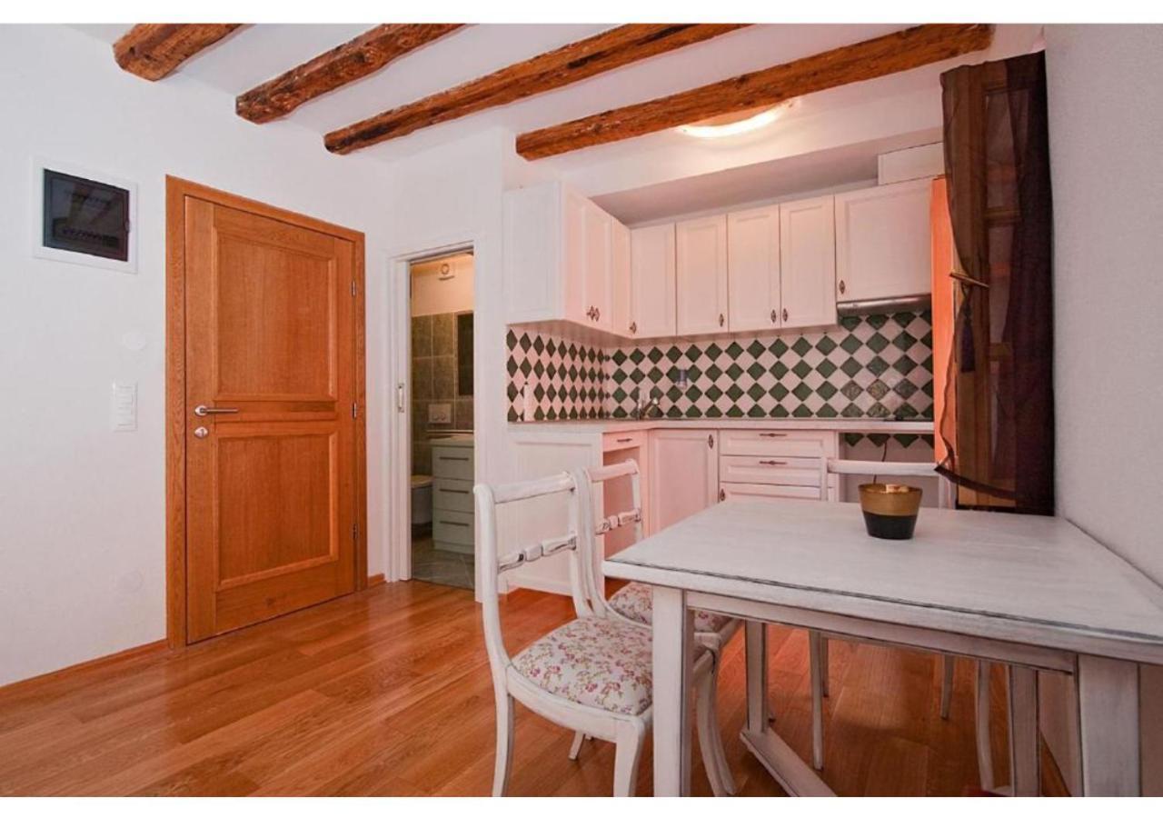 San Cristoforo Accommodations Rovinj - Garzotto Екстериор снимка